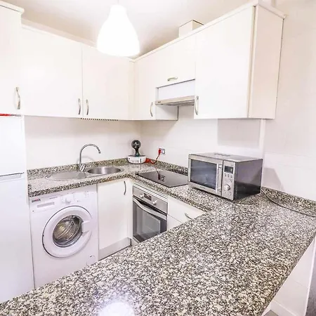 Adeje Living - Stylish 2 Bedroom In Adeje Tenerife Costa Adeje (Tenerife)