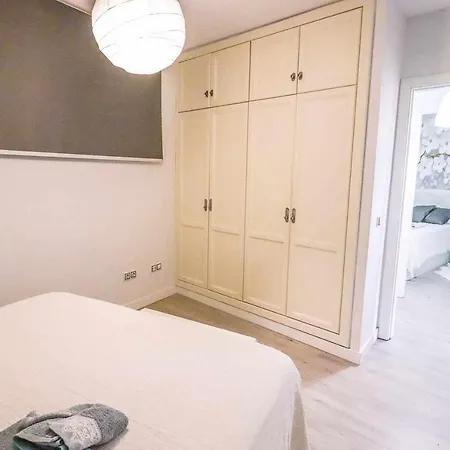 Adeje Living - Stylish 2 Bedroom In Adeje Tenerife