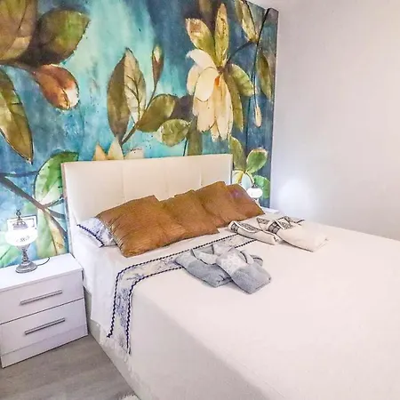 Adeje Living - Stylish 2 Bedroom In Adeje Tenerife