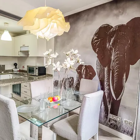 Adeje Living - Stylish 2 Bedroom In Adeje Tenerife Costa Adeje (Tenerife)