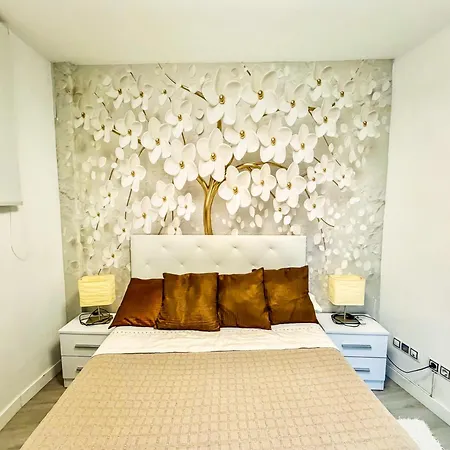 Adeje Living - Stylish 2 Bedroom In Adeje Tenerife Apartamento *