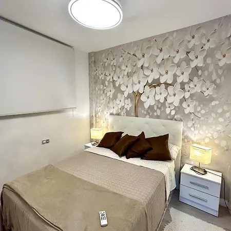 Adeje Living - Stylish 2 Bedroom In Adeje Tenerife *