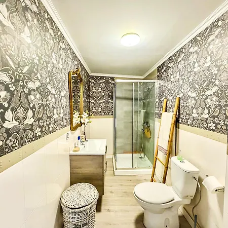 Adeje Living - Stylish 2 Bedroom In Adeje Tenerife *