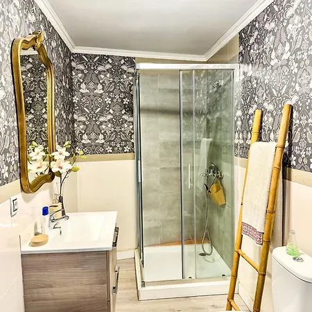 Adeje Living - Stylish 2 Bedroom In Adeje Tenerife *